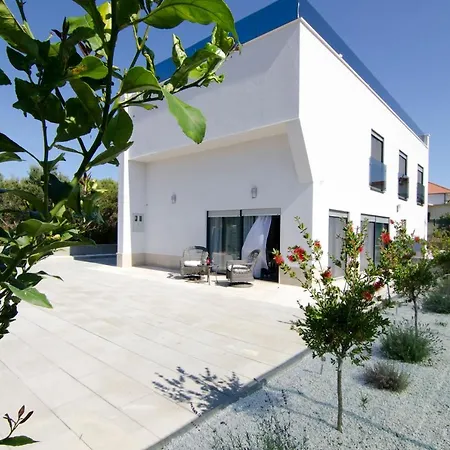 Ivana - Sea View - Trogir, Ciovo * Donji Okrug