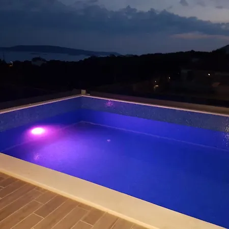 Villa Ivana - Sea View - Trogir, Ciovo *