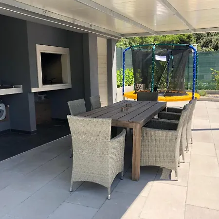 Villa Ivana - Sea View - Trogir, Ciovo *